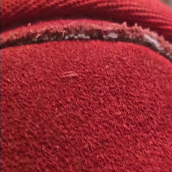 UGG Kids Red Slippers - Picture 9 of 15